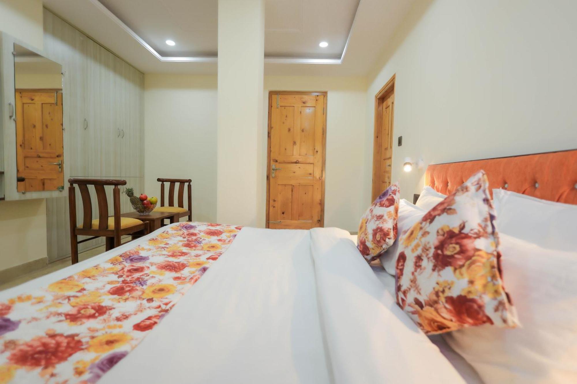 Mystic Hills Retreat Hotel Shimla Exterior foto